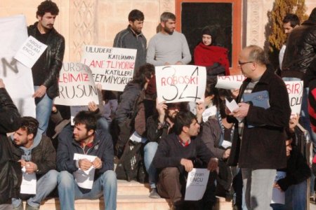 Üniversite öğrencileri Uludere olaylarına tepki gösterdi