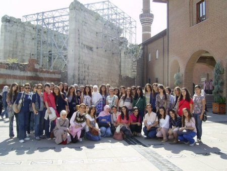 Üniversite öğrencileri üstü açık otobüslerle Başkent'i keşfe çıktı