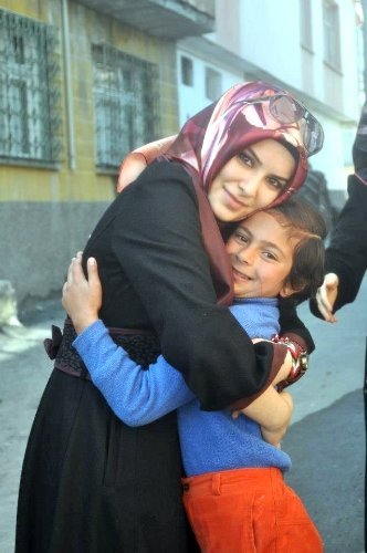 Üniversite öğrencisi, Suriyeliler için yardım seferberliği başlattı