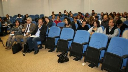 Üniversite Ve Basın Ab Haberlerini Ele Aldı