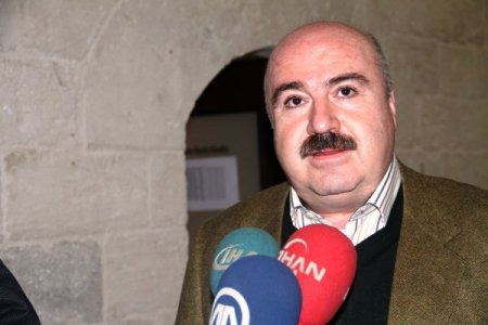 Üniversitede cami, kilise ve Yezidi mabedi kuruluyor