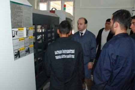 Üniversiteden Batman Sanayisine Cnc Freze Hizmeti