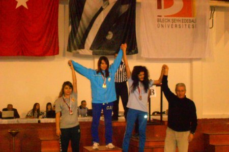 Üniversiteler Bilek Güreşi Şampiyonası'nda Türkiye birinciliği