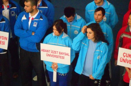 Üniversiteler Bilek Güreşi Şampiyonası'nda Türkiye birinciliği