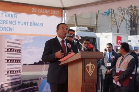 “Üniversitelerde cami mimarisi ile ilgili dersler verilmeli”