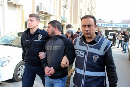 Üniversiteli Genç Kızların İçinde Bulunduğu Hırsızlık Şebekesi Çökertildi