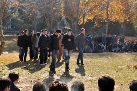 Üniversiteliler Uludere için eylem yaptı