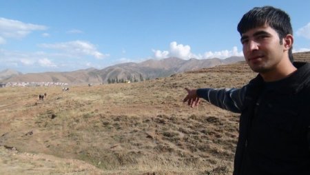 Üniversitenin 30 bin ağacını keçiler yedi