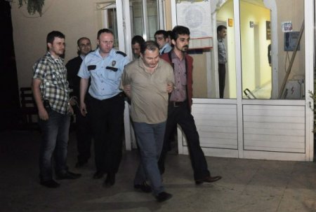 Ünlü Eğlence Merkezi ‘reina’ Kurşunlandı