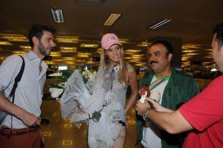 Ünlü model Aferdita Dreshaj İstanbul'da