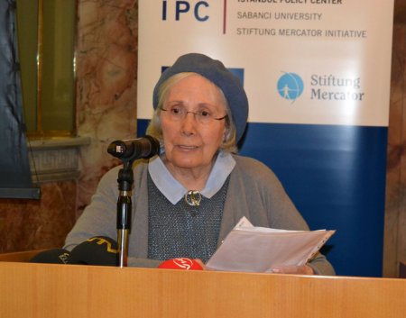 Ünlülerden iklim manifestosu