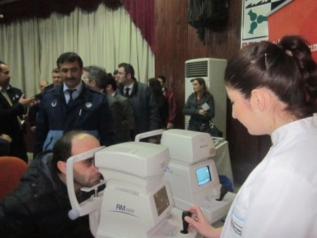 Ünye Belediyesi personeline göz taraması yapıldı