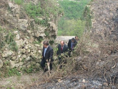 Ünye Kalesi restorasyon çalışmaları hız kazandı