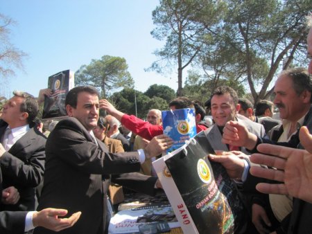 Ünye'de 10 bin fidan dağıtıldı