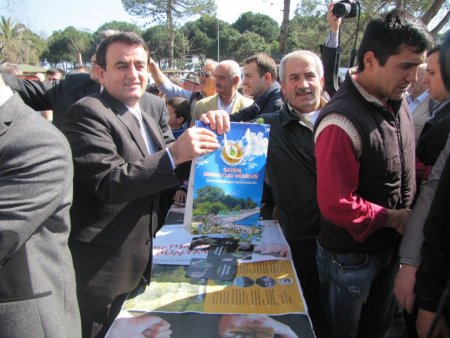 Ünye'de 10 bin fidan dağıtıldı