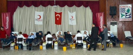 Ünye'de 60 ünite kan bağışı yapıldı