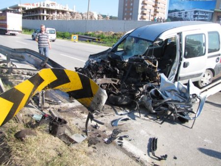 Ünye’de trafik kazası: 4 yaralı