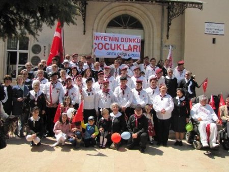 Ünye’nin 'Dünkü Çocukları' bayrama renk kattı