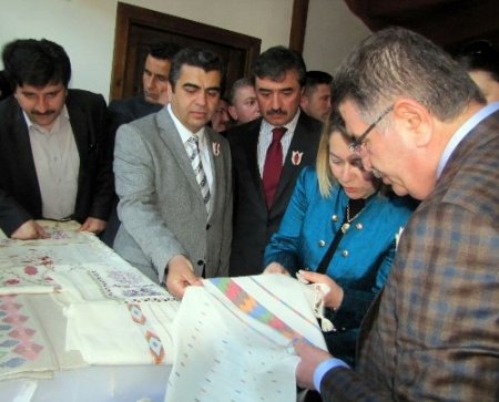 Ünye’nin tarihi Ünye Kumaşı ile canlanıyor