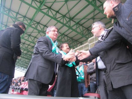 Ünyespor - Kahramanmaraşspor maçını Şahin de izledi