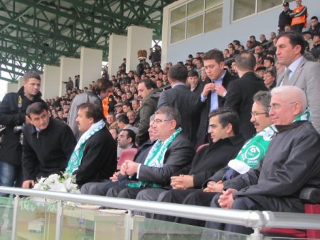 Ünyespor - Kahramanmaraşspor maçını Şahin de izledi