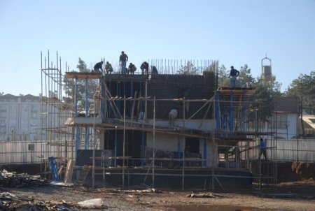 Uşak Belediyesi 50 metrelik kule yapıyor