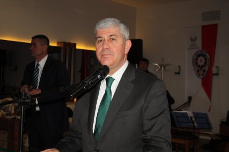 Uşak Emniyeti 'Gençlikle El Ele' projesiyle gençleri terörden korumaya çalışıyor