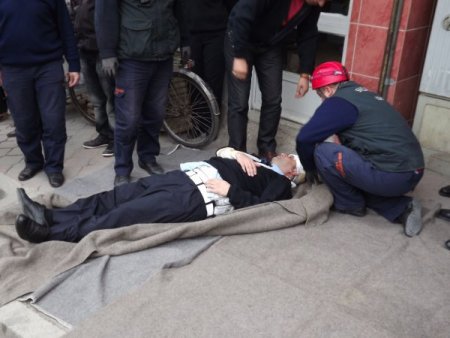 Uşak İl Emniyet Müdürlüğü sivil savunma tatbikatı düzenledi