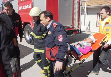 Uşak İtfaiyesi okullarda yangın tatbikatı yaptı