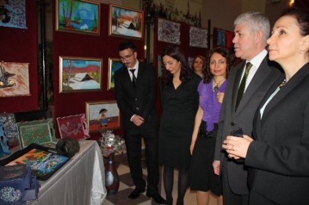 Uşak Mehmet Atak Toplum Ruh Sağlığı Merkezi hastaları program düzenledi