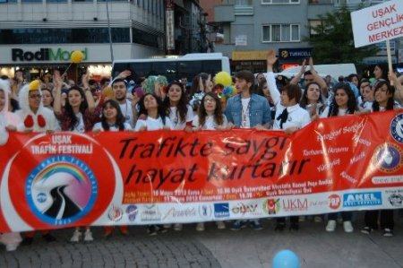 Uşak Trafik Festivali konseri, Reyhanlı'daki saldırı nedeniyle iptal edildi