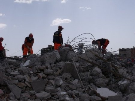 Uşak’ta deprem tatbikatı düzenlendi