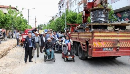 Uşak’ta 'Engelsiz Yaşam Yürüyüşü' yapıldı