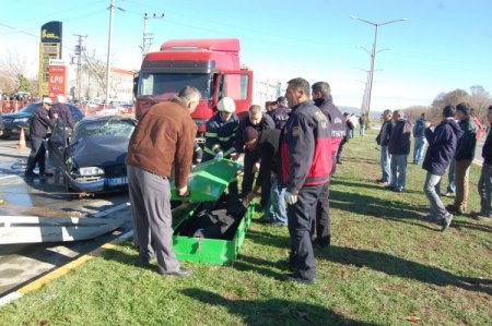 Uşak’ta trafik kazası: 2 ölü, 2 yaralı