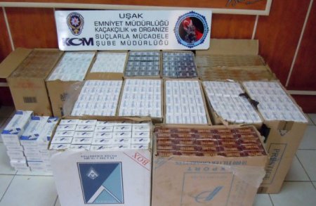 Uşak'ta yaklaşık 9 bin paket kaçak sigara ele geçirildi