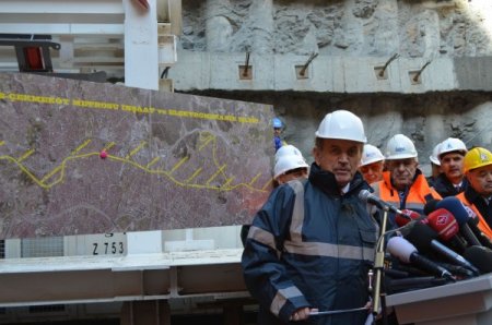 Üsküdar-Çekmeköy metrosunda köstebek göreve başladı