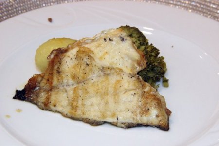 Usta şefler, hem hünerlerini sergiledi hem balıklarla şov yaptı