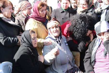 Üsteğmen Karaağaç, Erzincan’da toprağa verildi