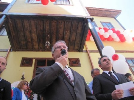 ÜTSO, tarihi evlere sahip çıkıyor