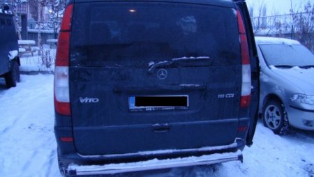 Uygulama noktasından kaçan araçta kaçak sigara bulundu