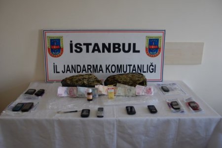 Uyuşturucu çetesini cezaevinden yönetmiş