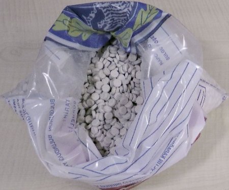 Uyuşturucu hap tacirleri yakayı ele verdi