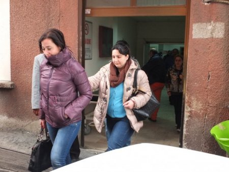 Uyuşturucu operasyonu zanlıları sağlık kontrolünden geçirildi