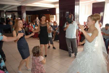 Uzaman Çavuş düğününe yetişemedi, tören damatsız yapıldı