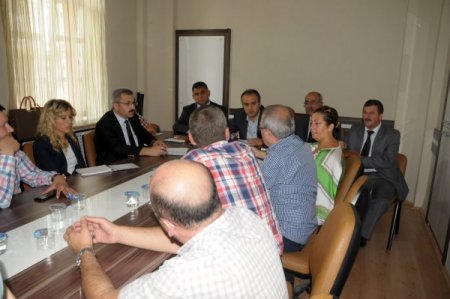 Uzun Sokak esnafının sorunları çözülecek