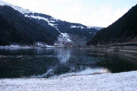 Uzungöl'de Kartpostallık Manzaralar Ziyaretçilerini Bekliyor