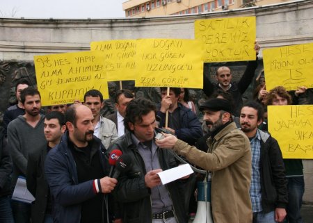 Uzungöl'e yapılacak HES'e protesto