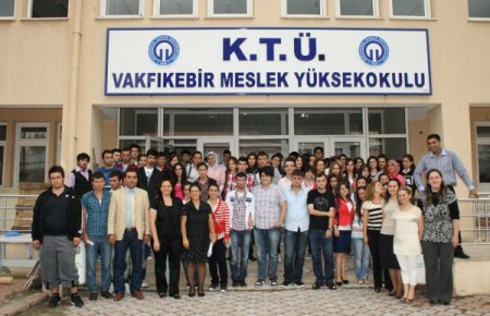 Vakfıkebir Myo Müdürü Alp: Her Zaman Öğrencilerimizin Yanındayız