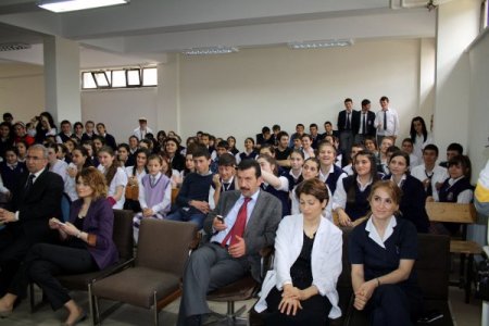 Vakfıkebir Sağlık Meslek Lisesi'nde 'Hemşireler Haftası' Coşkuyla Kutlandı