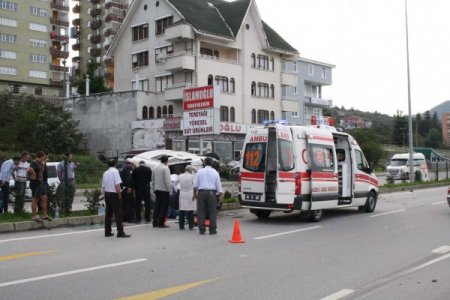 Vakfıkebir’de bayram dönüşü kaza: Bir yaralı